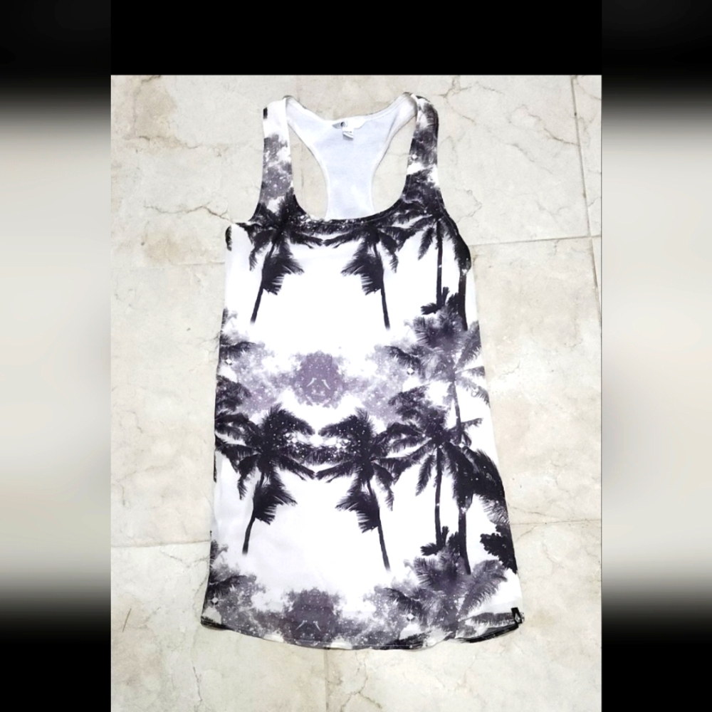 Volcom black nd white mini dress size small